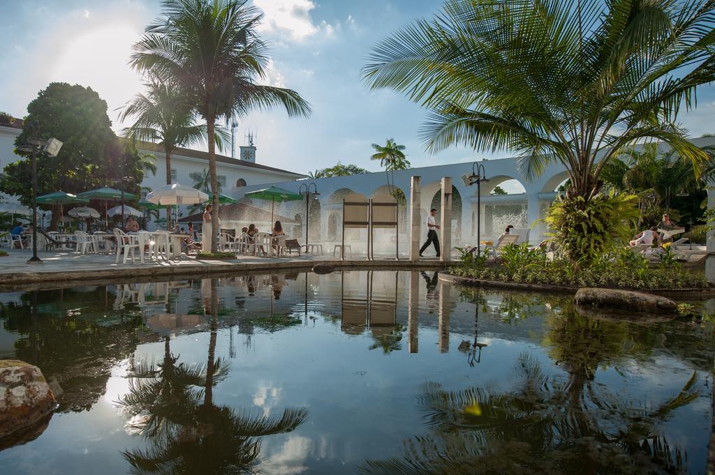 Hotel Tropical Manaus Eksteriør billede The main building of the zoo
