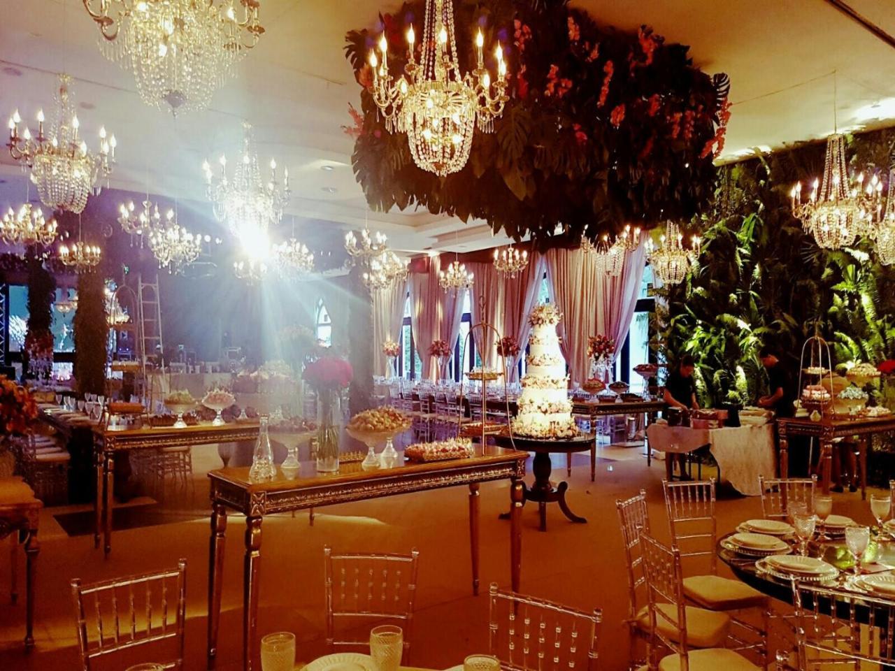Hotel Tropical Manaus Eksteriør billede The interior of the Rainbow Room